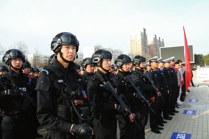 黑恶3.jpg 黑恶3.jpg