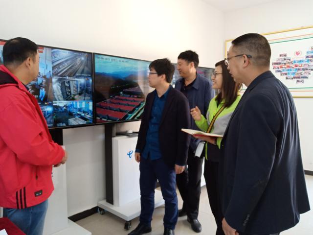 5da49a91fb2e43a8be8bf141b81de365.jpg 5da49a91fb2e43a8be8bf141b81de365.jpg