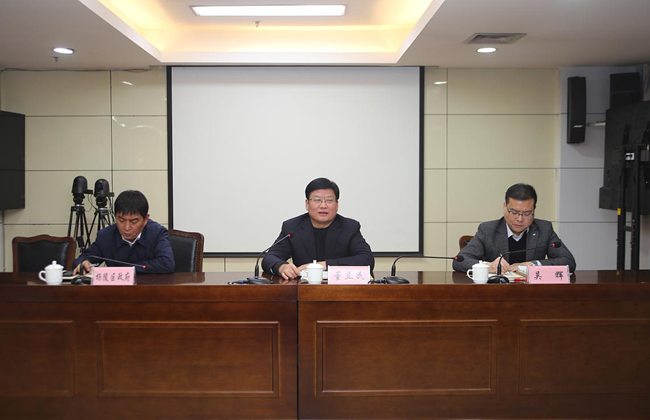 农民工工作3.png 农民工工作3.png