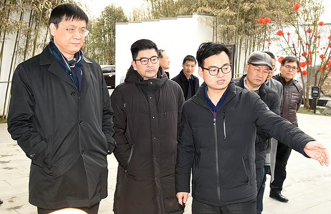 图片33.jpg 图片33.jpg